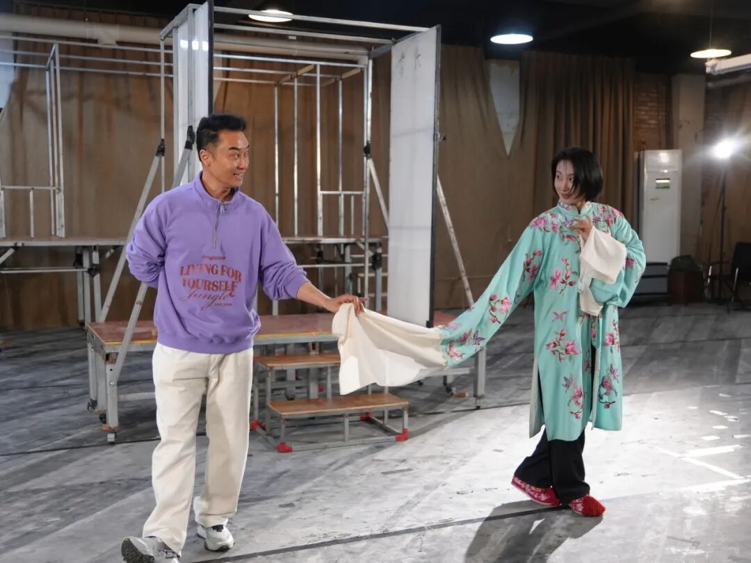 
	话剧《驚夢》排练纪实，再见面就是在剧场啦
